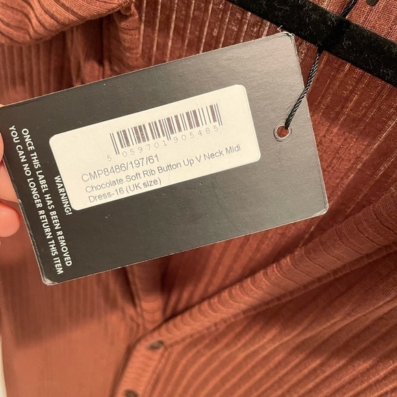 PrettyLittleThing Chocolate Ribbed Dress - US 12 - Picture 3 of 5